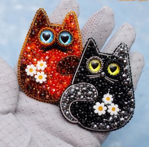 Татьяна Турок - Брошь Котик